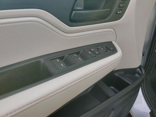 new 2026 Honda Odyssey car, priced at $42,083
