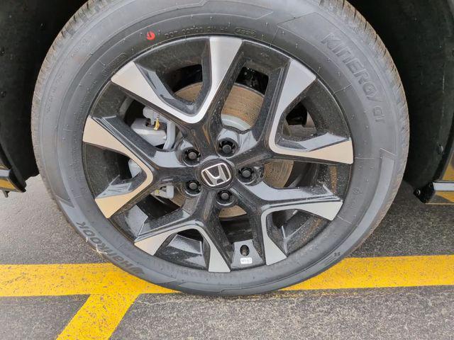 new 2026 Honda HR-V car, priced at $32,670