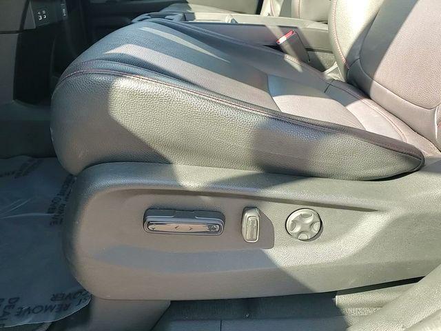 used 2025 Honda Odyssey car, priced at $38,000