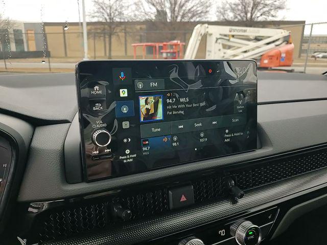 new 2026 Honda CR-V Hybrid car, priced at $40,937