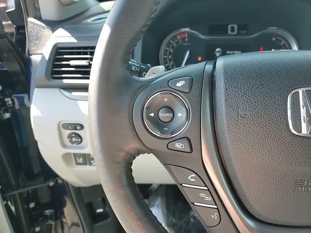 used 2023 Honda Ridgeline car, priced at $33,000