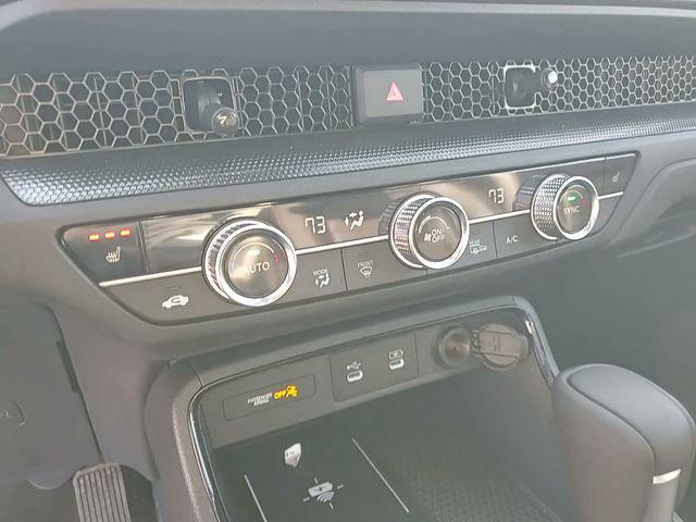 new 2026 Honda CR-V Hybrid car, priced at $40,447