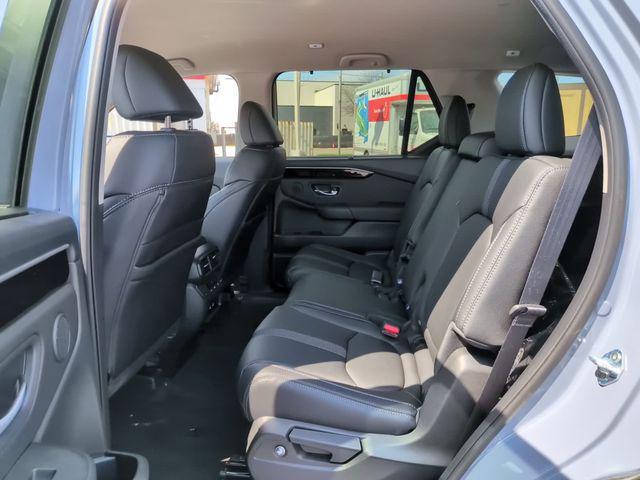 new 2026 Honda Pilot car, priced at $47,228