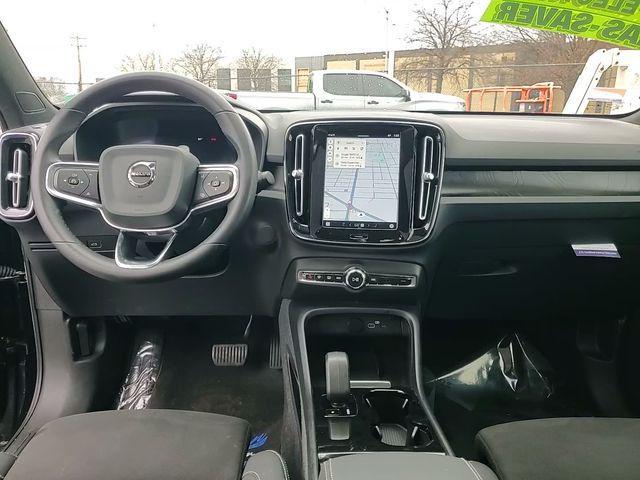 used 2023 Volvo C40 Recharge Pure Electric car, priced at $27,000