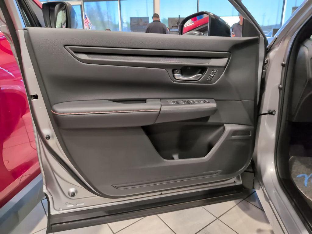 new 2026 Honda CR-V Hybrid car, priced at $39,996