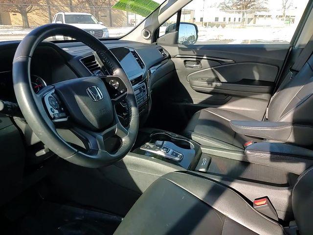 used 2022 Honda Pilot car, priced at $33,000