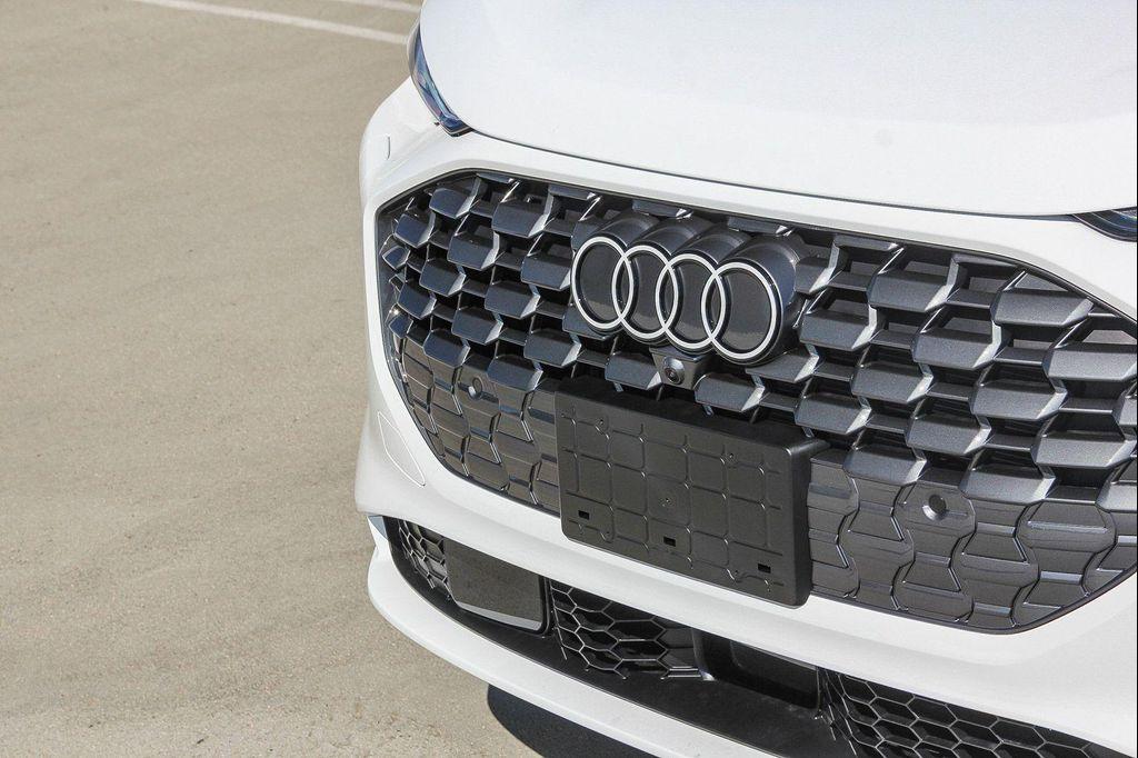 new 2025 Audi Q5 car, priced at $59,195