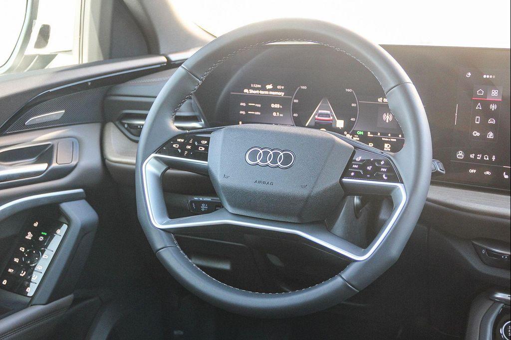 new 2025 Audi Q5 car, priced at $59,195