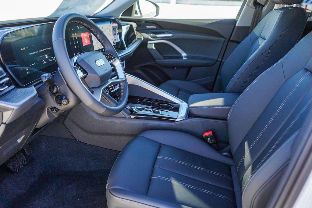 new 2025 Audi Q5 car, priced at $59,155
