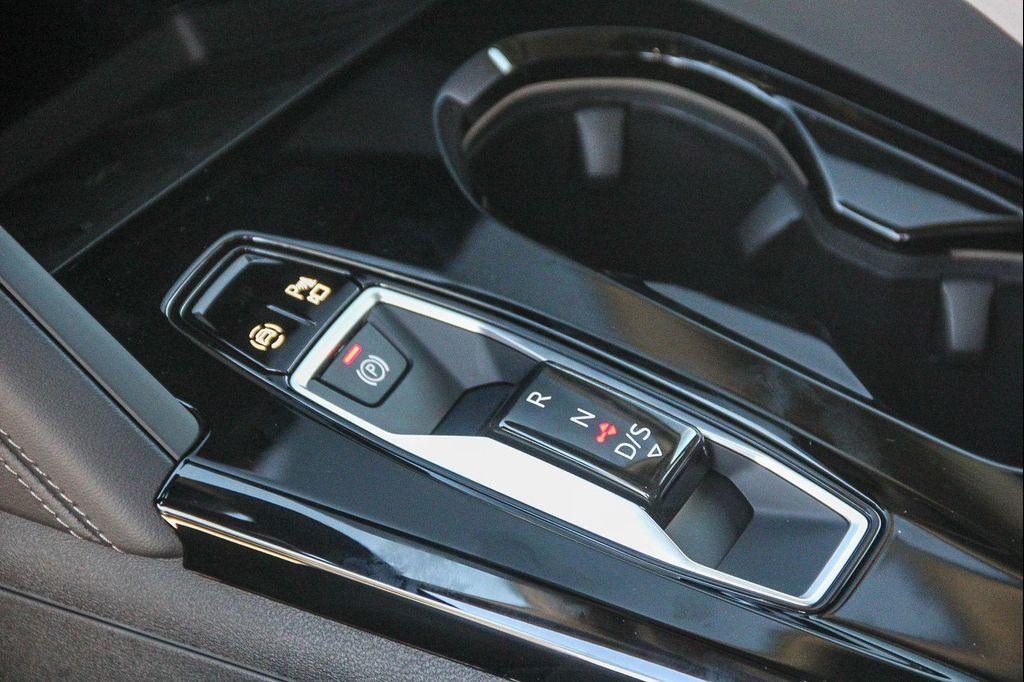 new 2025 Audi Q5 car, priced at $59,790