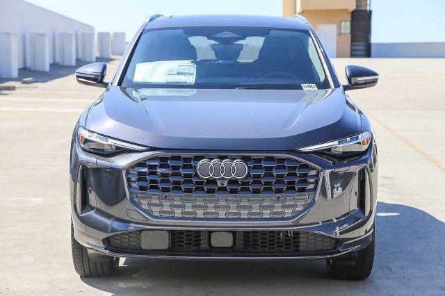 new 2025 Audi Q5 car, priced at $59,790