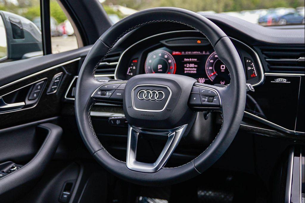 used 2025 Audi Q7 car, priced at $54,988