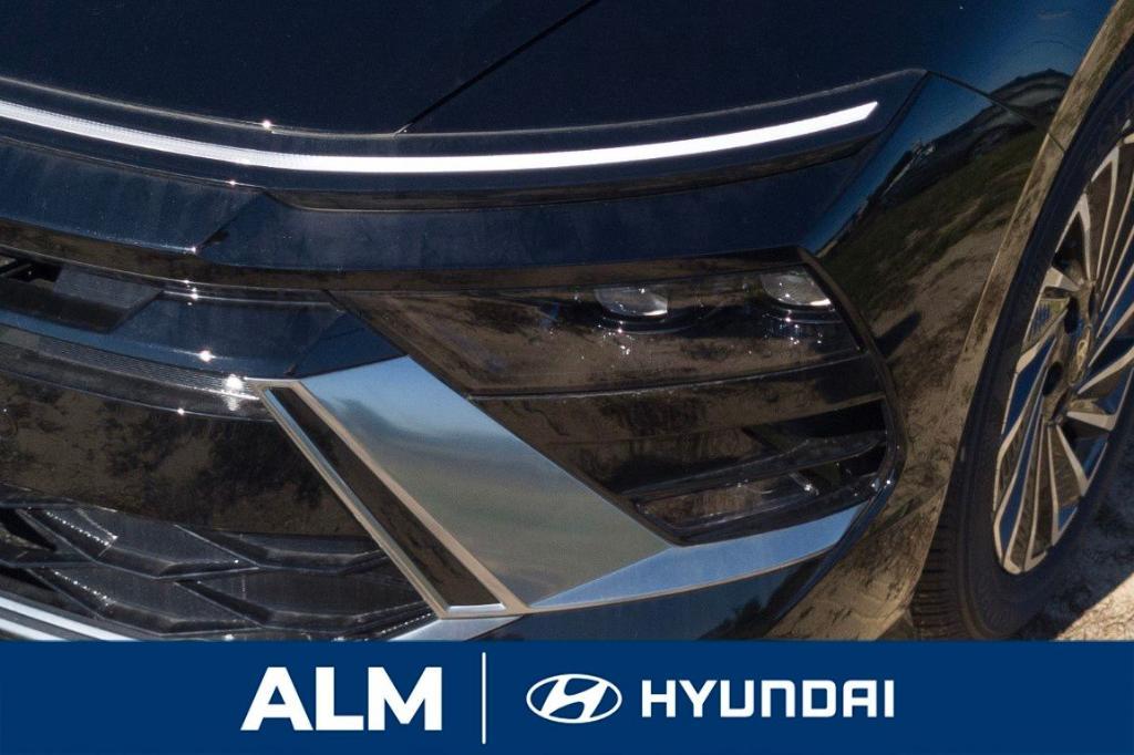 new 2026 Hyundai Sonata Hybrid car, priced at $34,305