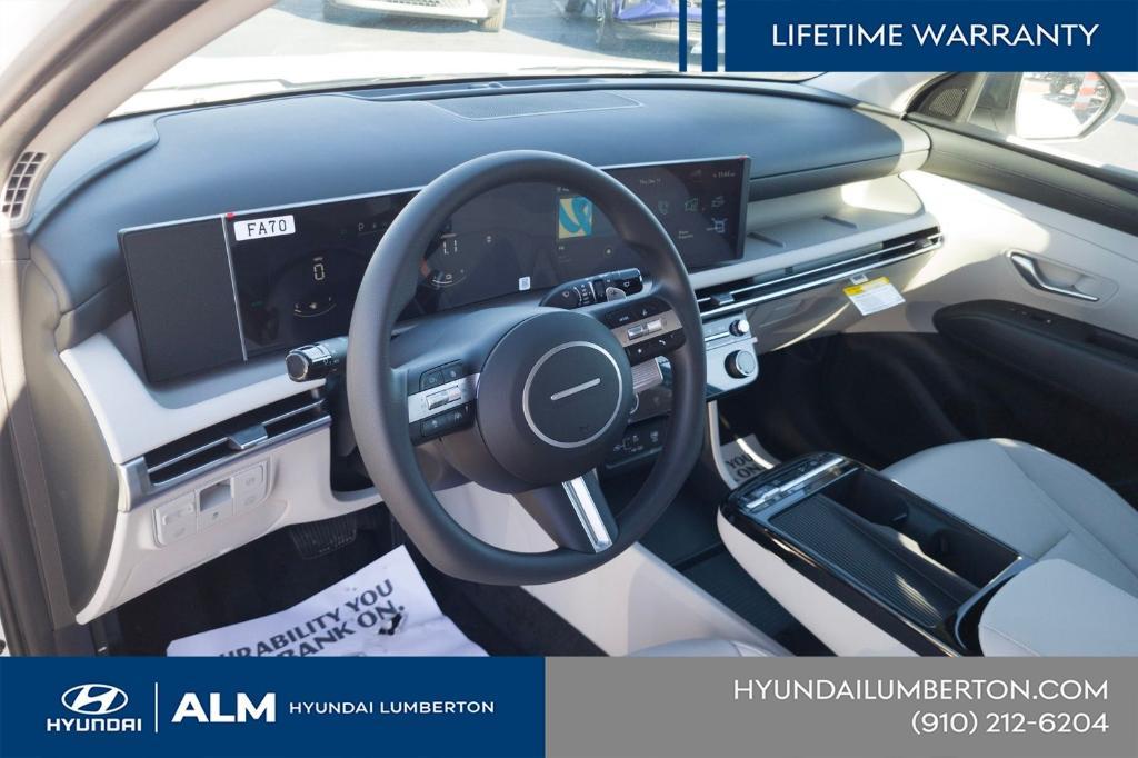 new 2026 Hyundai TUCSON Hybrid car, priced at $38,139