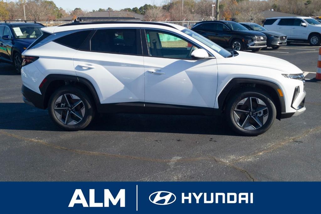 new 2026 Hyundai TUCSON Hybrid car, priced at $36,880