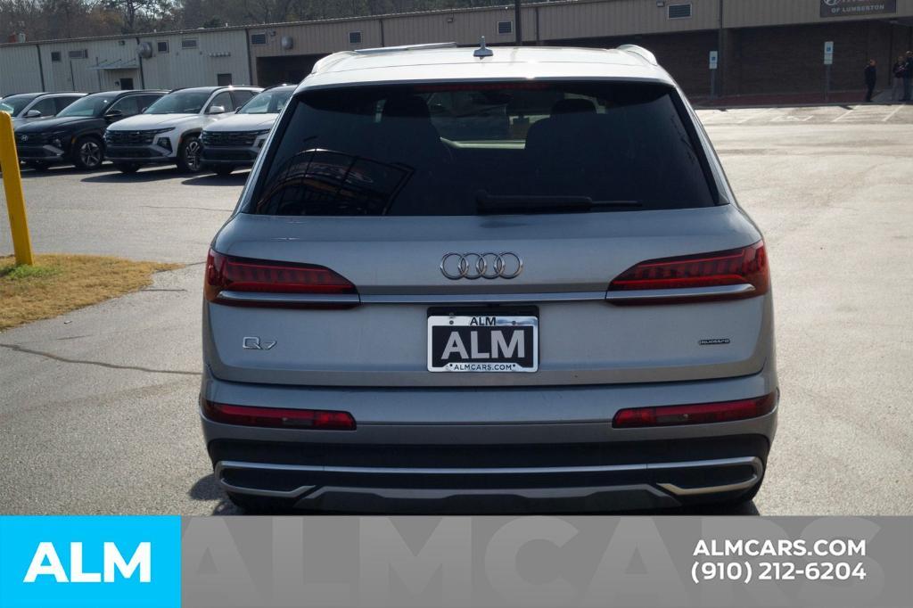 used 2024 Audi Q7 car, priced at $31,920