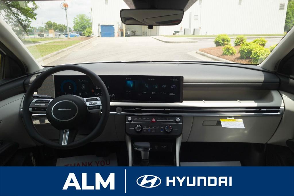 new 2025 Hyundai Tucson car, priced at $31,320