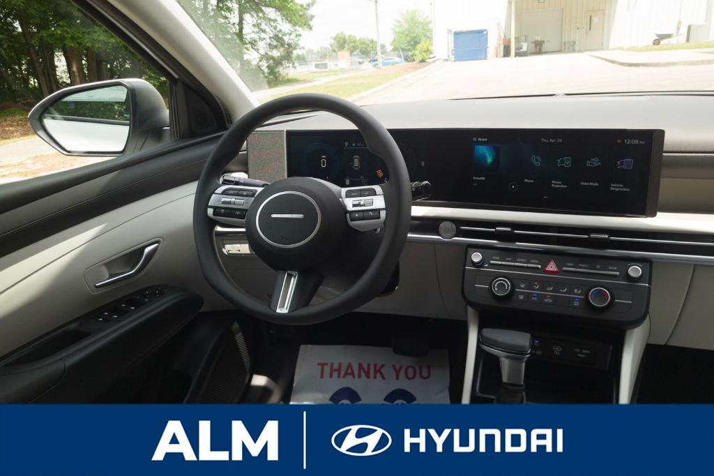 new 2025 Hyundai Tucson car, priced at $31,320