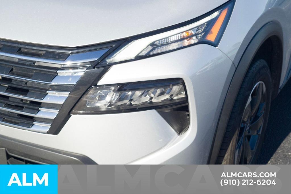 used 2024 Nissan Rogue car, priced at $18,220