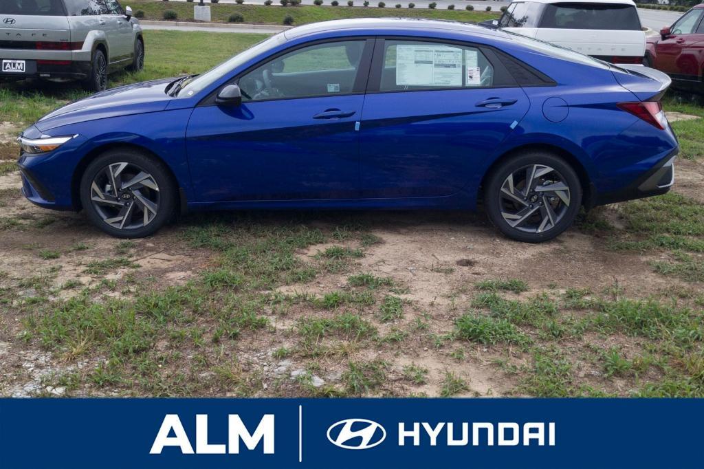 new 2025 Hyundai Elantra car, priced at $25,105