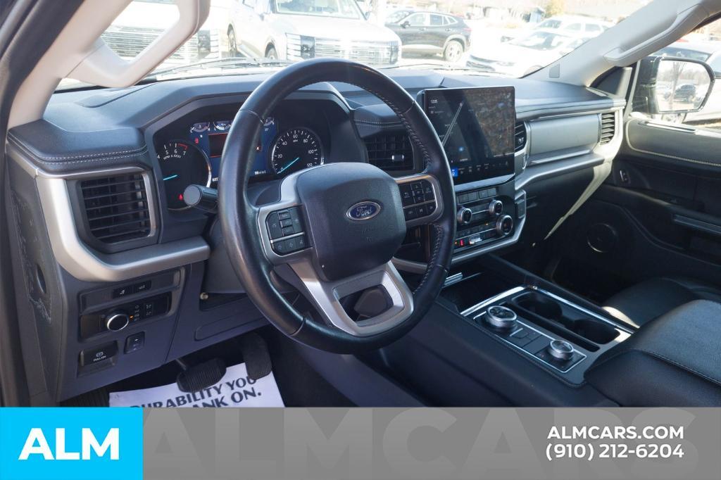 used 2024 Ford Expedition car, priced at $40,920