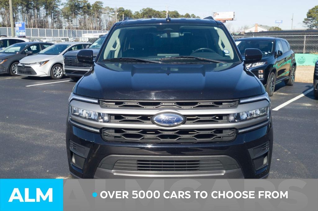 used 2024 Ford Expedition car, priced at $40,920