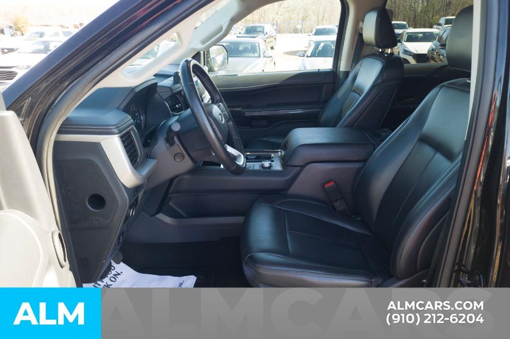 used 2024 Ford Expedition car, priced at $40,920