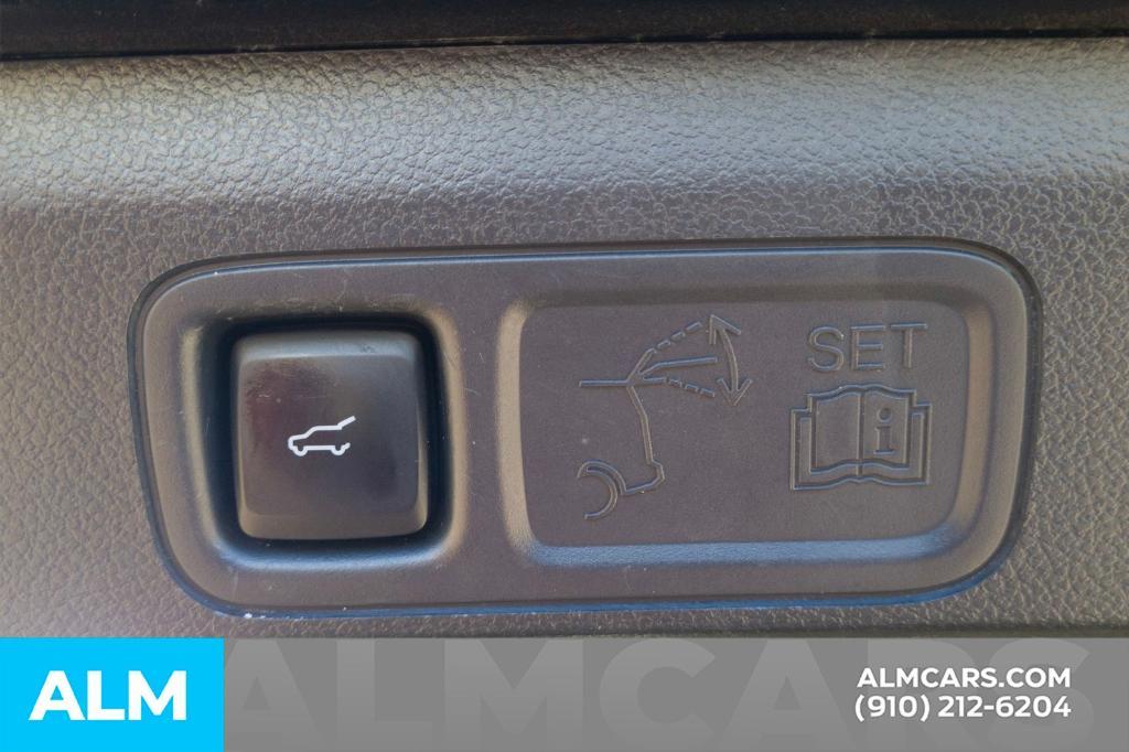 used 2024 Ford Expedition Max car, priced at $42,420