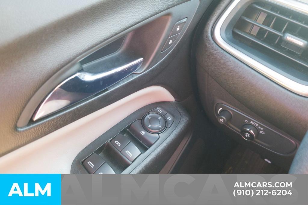 used 2022 Chevrolet Equinox car, priced at $17,920