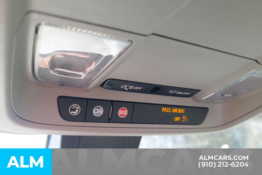 used 2022 Chevrolet Equinox car, priced at $17,920