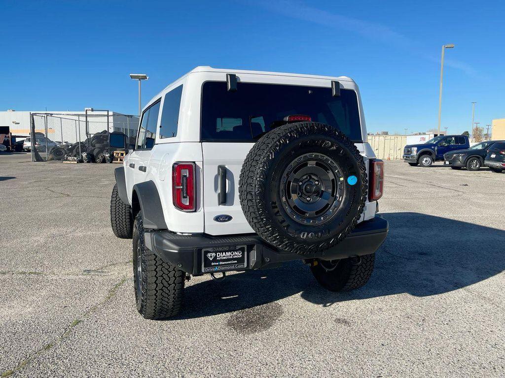 new 2025 Ford Bronco car, priced at $60,477