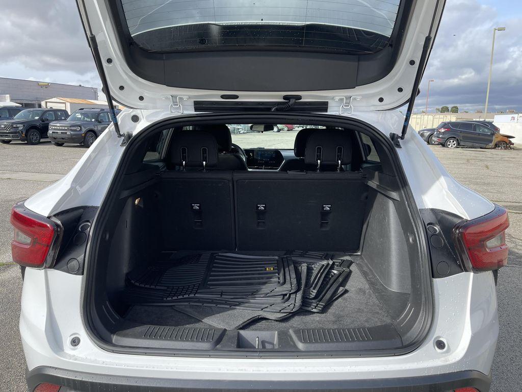 used 2024 Chevrolet Trax car, priced at $20,371