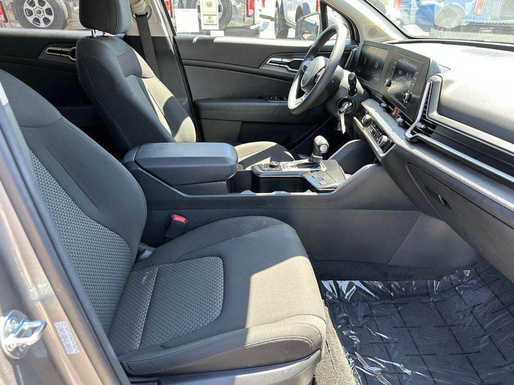 used 2025 Kia Sportage car, priced at $23,989
