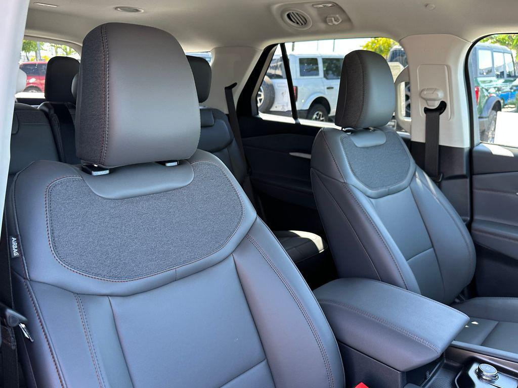 new 2026 Ford Explorer car, priced at $46,285