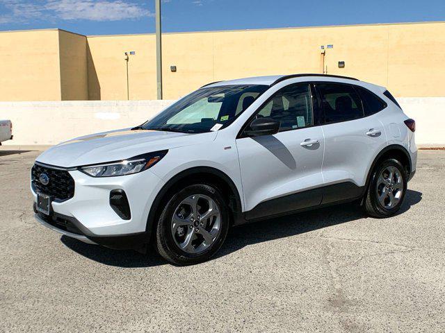 used 2025 Ford Escape car, priced at $25,999