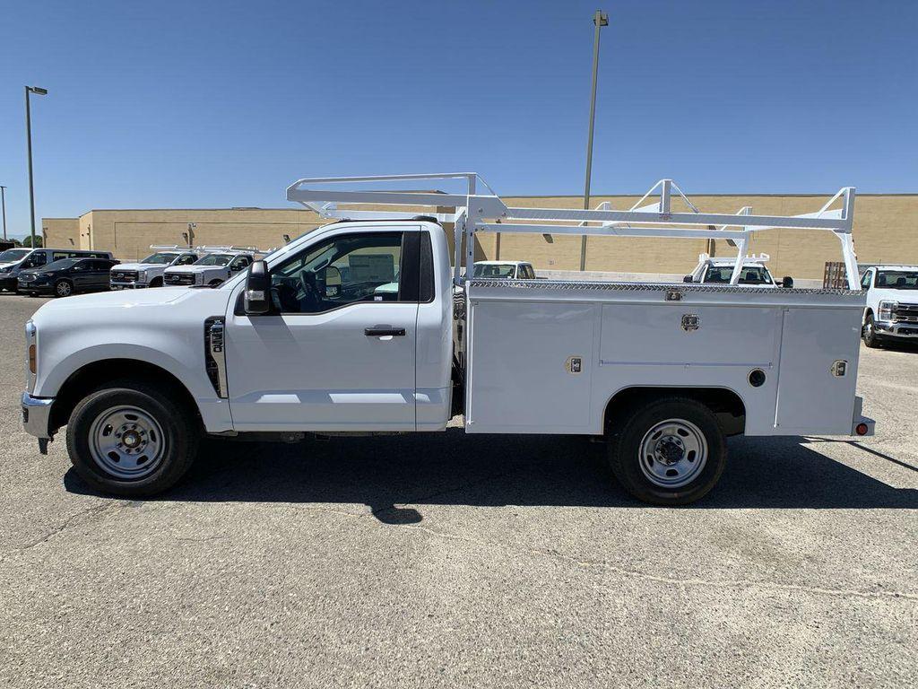 new 2025 Ford F-350 car, priced at $47,540