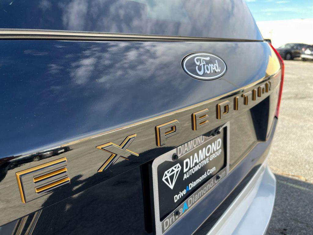 new 2026 Ford Expedition car, priced at $86,230