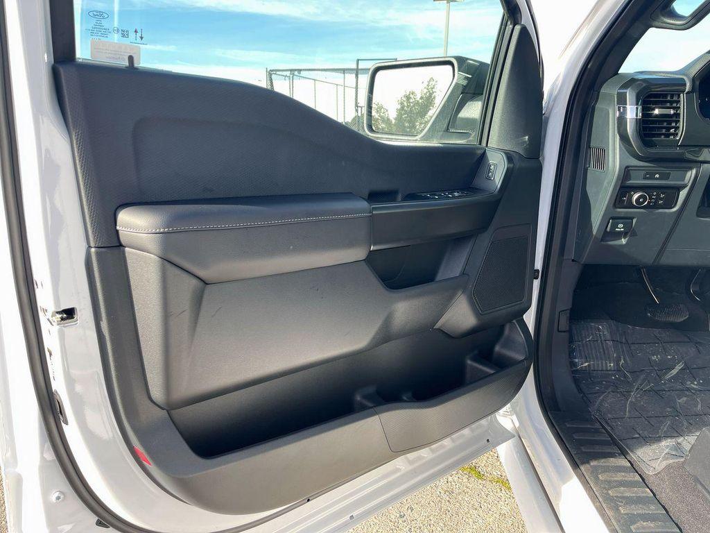 new 2025 Ford F-150 car, priced at $57,299