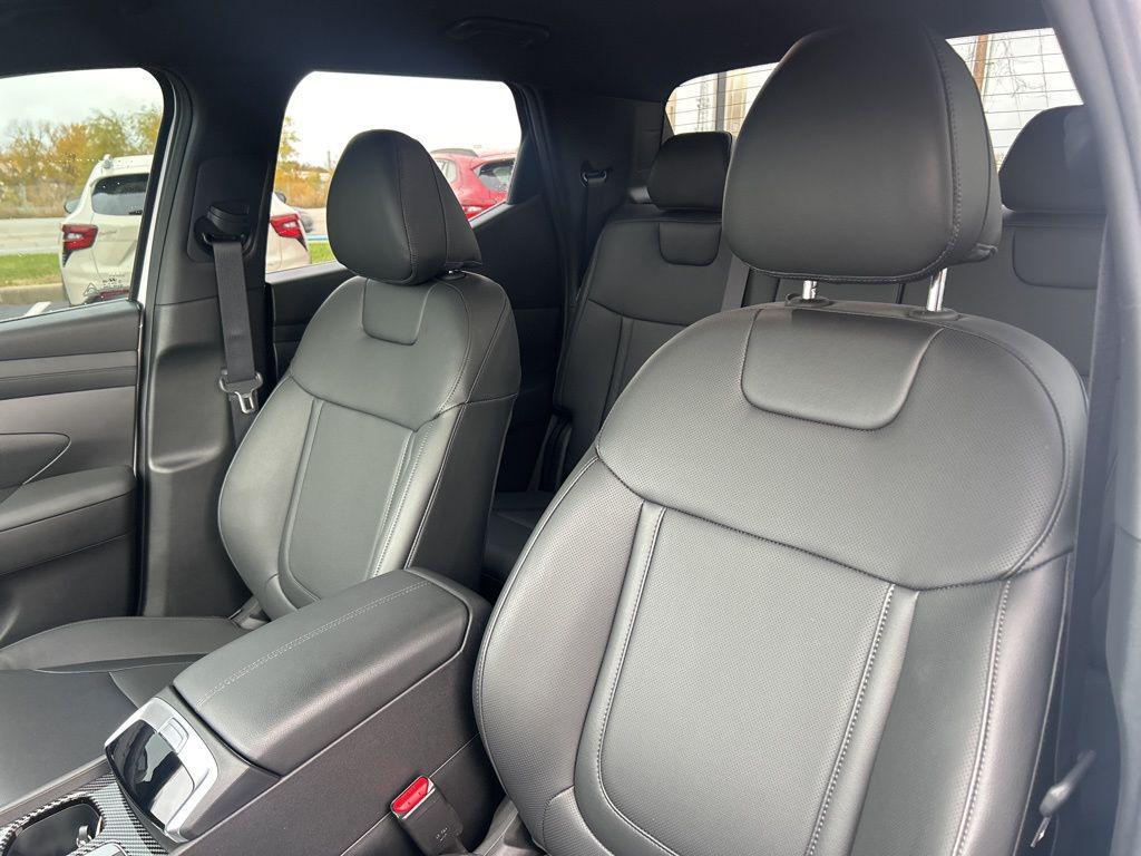 used 2025 Hyundai SANTA CRUZ car, priced at $26,737