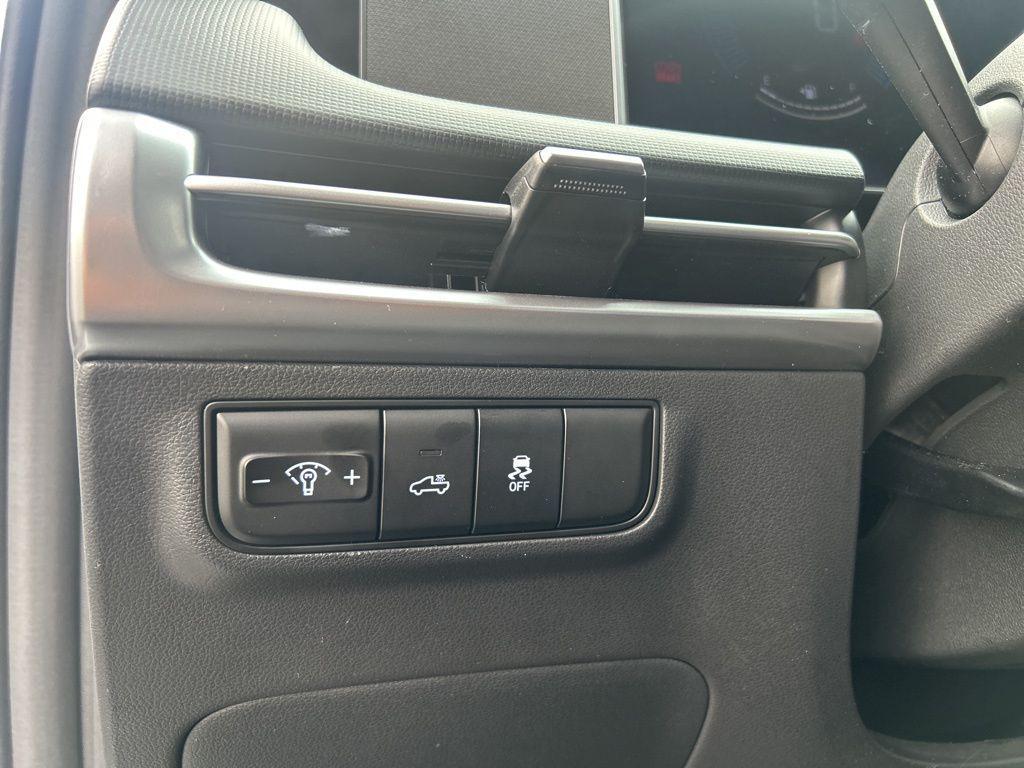 used 2025 Hyundai SANTA CRUZ car, priced at $26,737