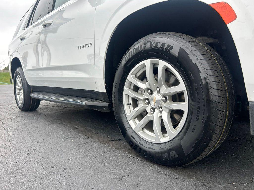 used 2024 Chevrolet Tahoe car, priced at $54,152