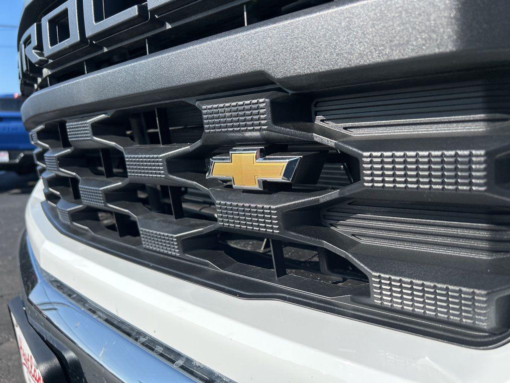 new 2026 Chevrolet Silverado 1500 car, priced at $50,115