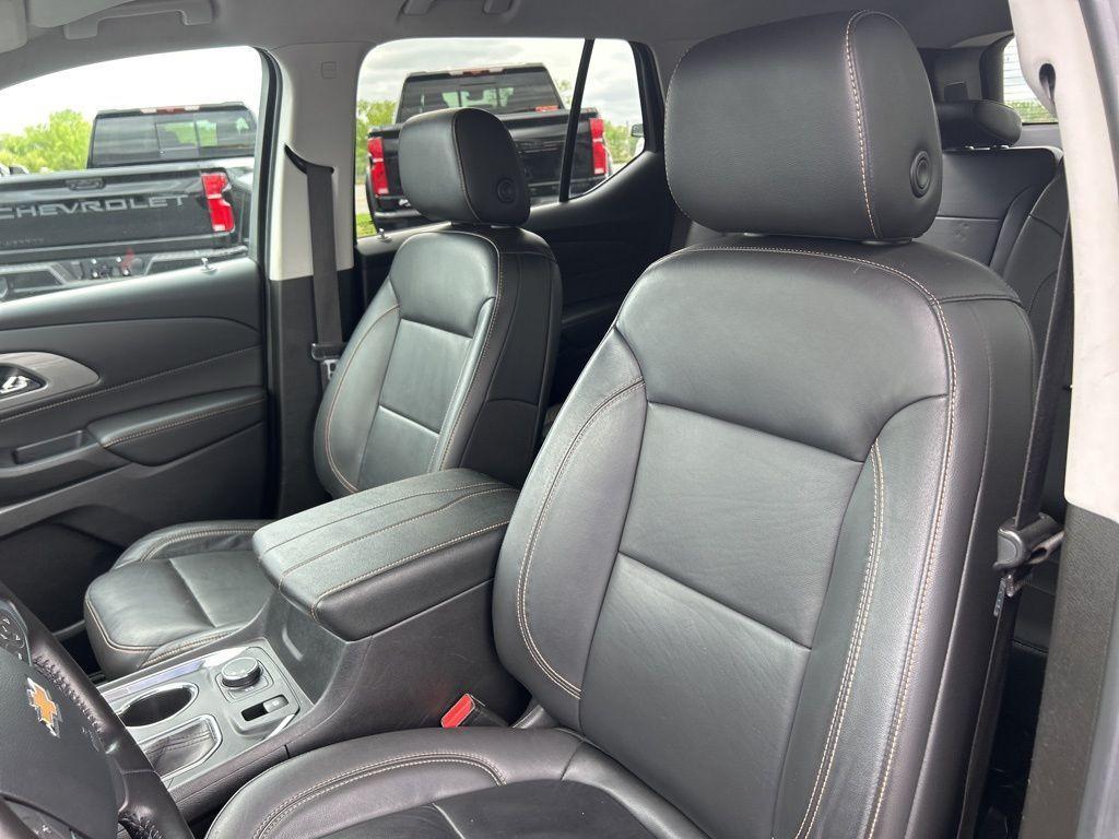 used 2021 Chevrolet Traverse car, priced at $20,492