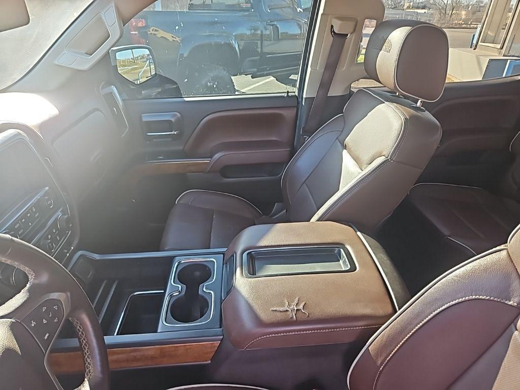 used 2015 Chevrolet Silverado 1500 car, priced at $26,187