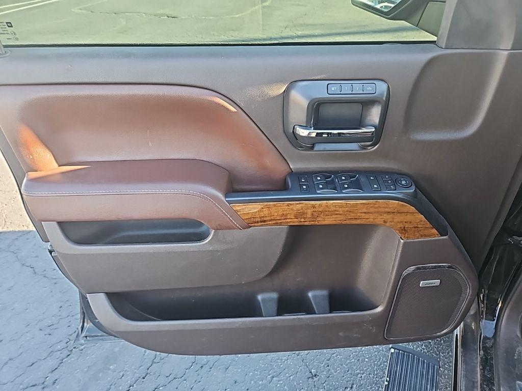 used 2015 Chevrolet Silverado 1500 car, priced at $26,187