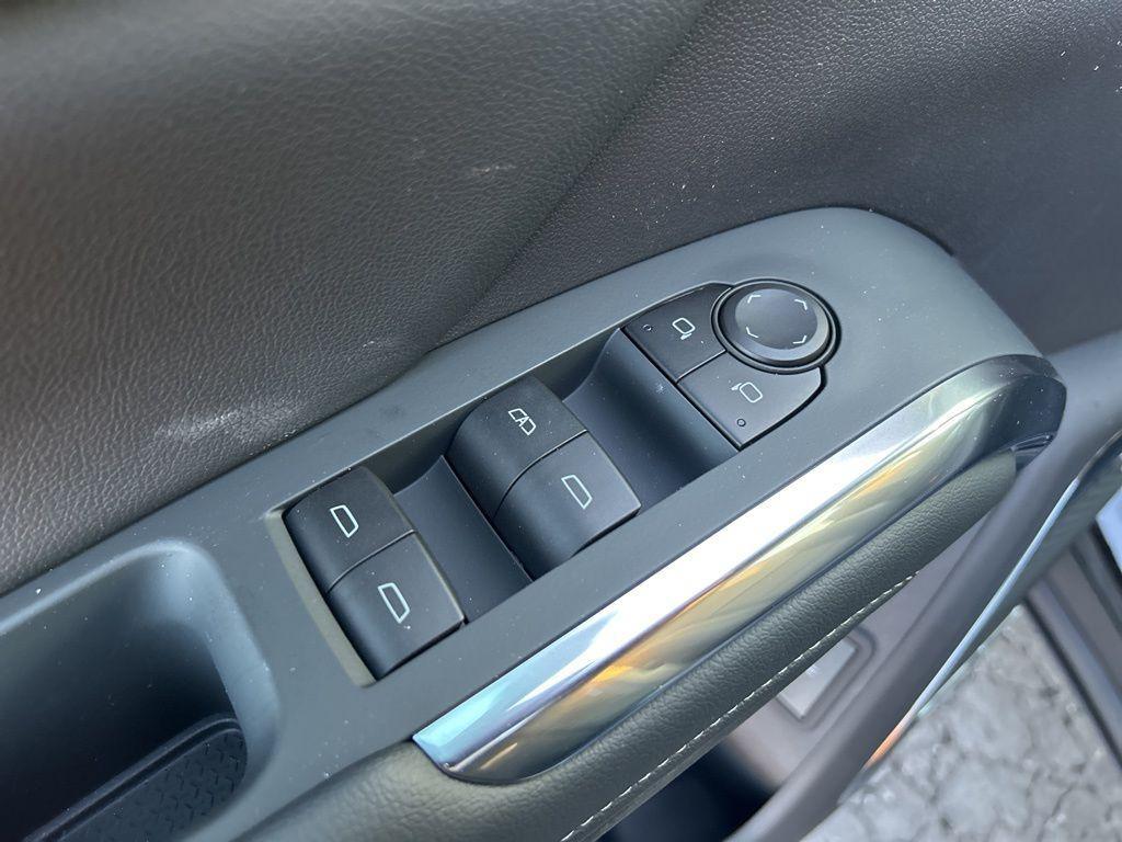 new 2026 Chevrolet Traverse car, priced at $50,640