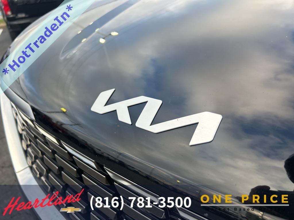 used 2022 Kia Carnival car, priced at $29,445