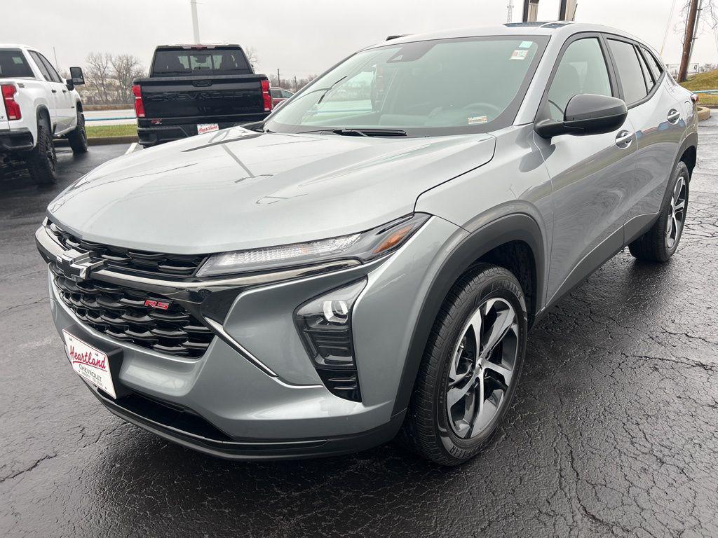 used 2024 Chevrolet Trax car, priced at $20,887