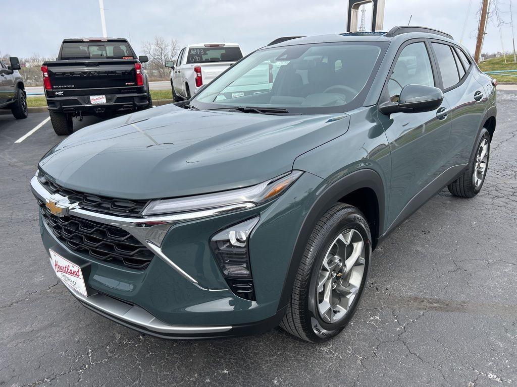new 2026 Chevrolet Trax car, priced at $23,385