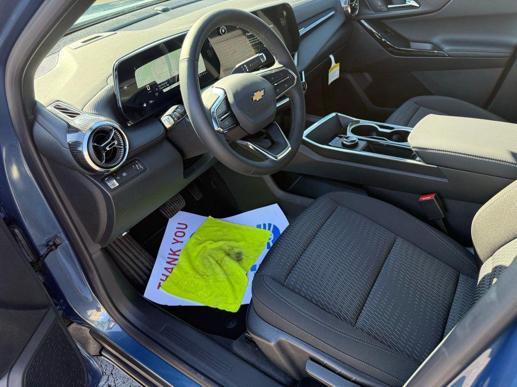 new 2026 Chevrolet Equinox car, priced at $25,745